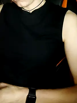Živý XXX chat Aashikalaa