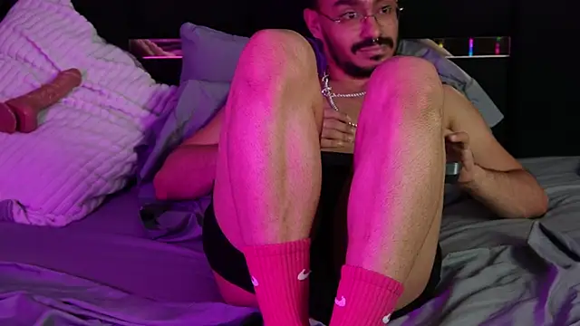 XXX chat uživo modela thomas_montiel