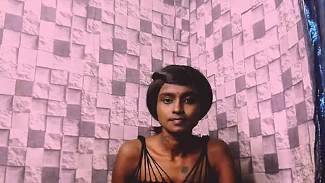 SassyXindian Chat XXX live