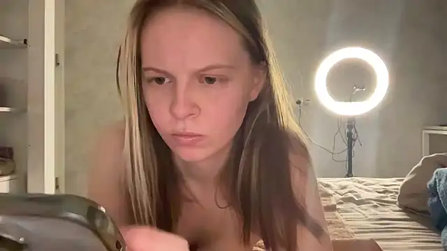 wrenlie live XXX chat