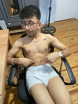 Alevderlerrs 라이브 XXX 채팅