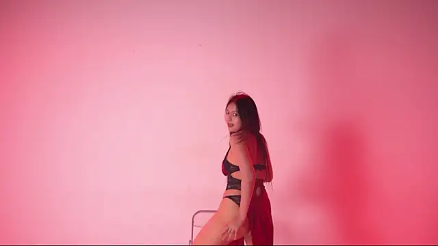Chat +18 de Honeyy-Angel ao vivo