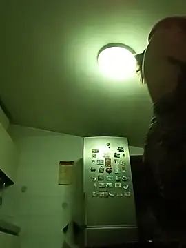 Annarella_Pika Adlı Modelin Canlı XXX Sohbeti