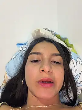 violeta365 élő XXX-chatje