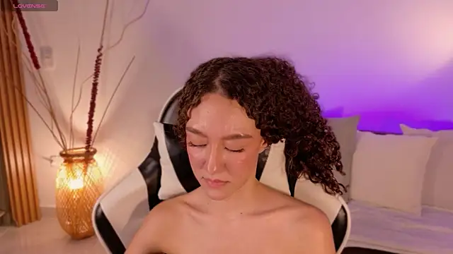 ChloeMoreti – Live XXX-chat