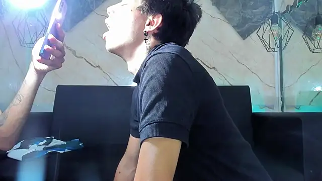 Angelo_Blessed Pertunjukan Webcam