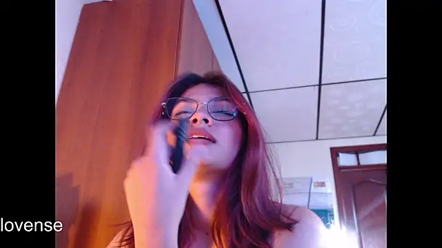 hanna_beili Adlı Modelin Canlı XXX Sohbeti