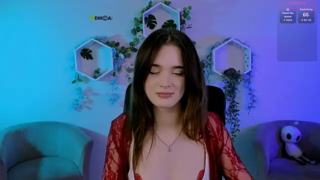 liana_kisses 现场XXX聊天