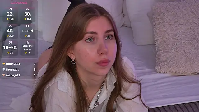 צ'אט XXX בשידור חי של EvaAkiins