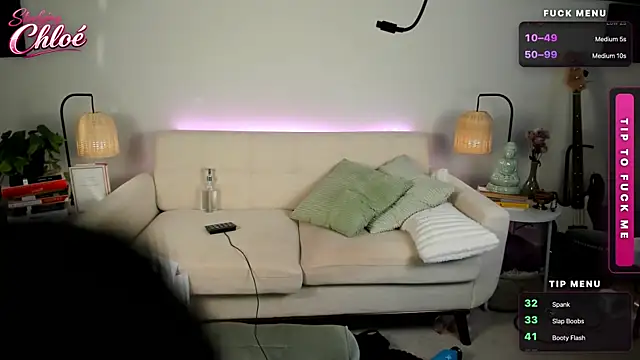 itschloelaurent – Naživo XXX chat