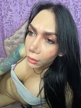 Онлайн чат XXX hellendollxxx