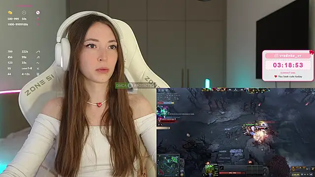 moleculegirl's Live XXX Chat
