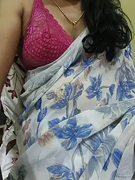 Cuteteluguammmaie's Live XXX Chat