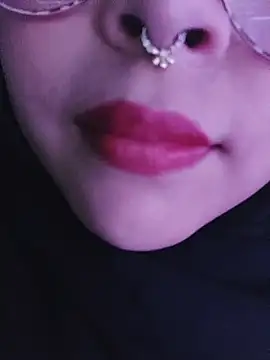 Elinaax Pertunjukan Webcam