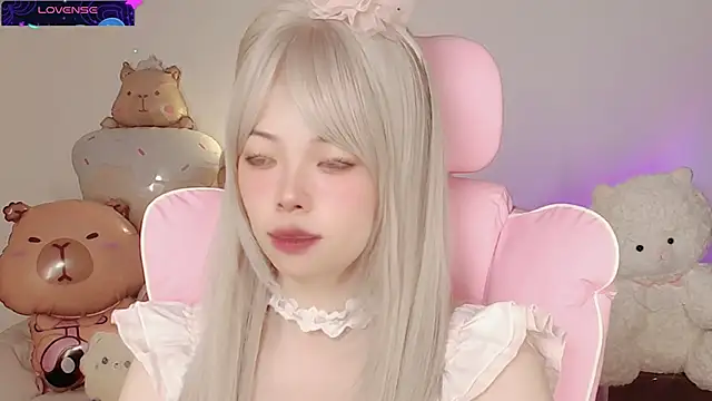 MiyeoonnのライブXXXチャット
