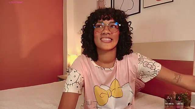 دردشة Meganlux1 الجنسية المباشرة