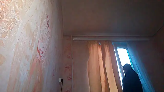 BirgitKamal 即時 XXX 聊天