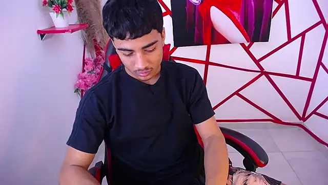 oliver-parker Webcamshow