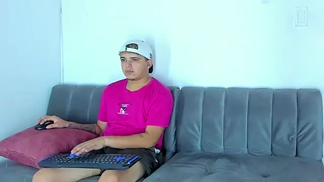 Živý XXX chat percy_scorpion