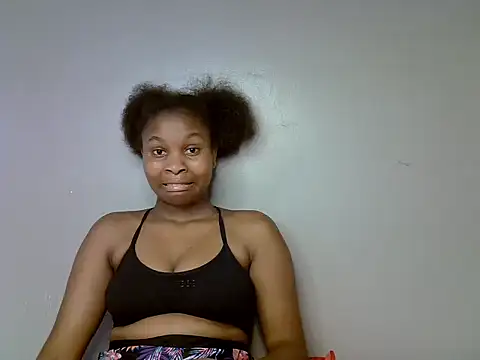Swt_smiles Live XXX-Chat