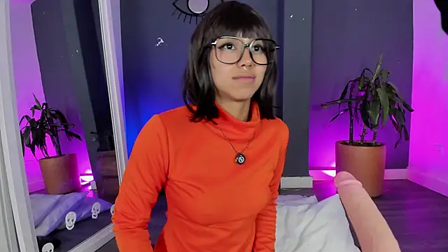 Raven_Witch_'s Live XXX Chat