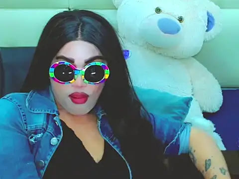 Chat XXX ao vivo de NharaBigCock
