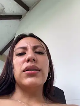 IvyDove – Live XXX-chat