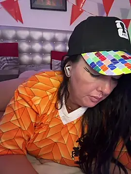 TiffanyRoxx's Live XXX Chat