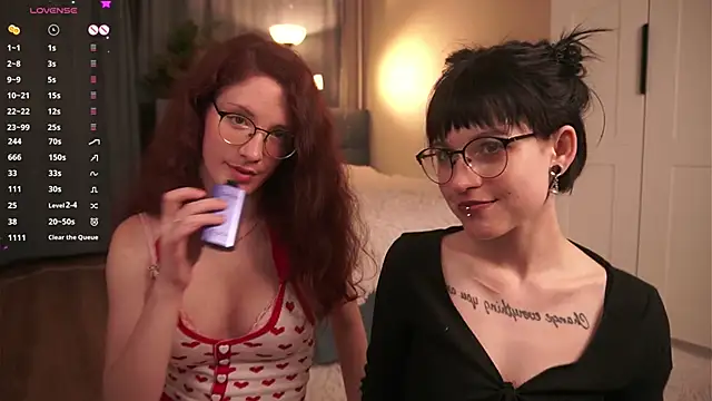 TeaseDealer লাইভ XXX চ্যাট