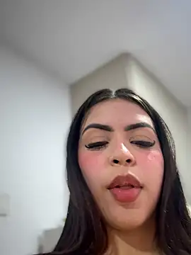 Mary_ivett Chat XXX live