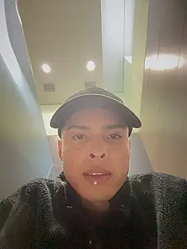Show de Eros_lee na webcam