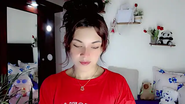 NathalialLooes – Kamerová šou