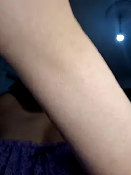 Big_as-big Adlı Modelin Canlı XXX Sohbeti