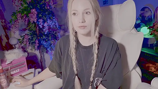 Talulaa XXX чат на живо