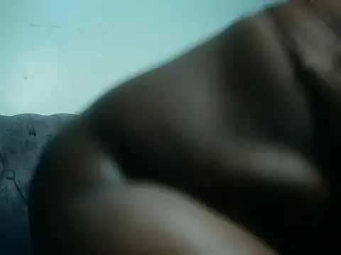 Zippyyyc 라이브 XXX 채팅