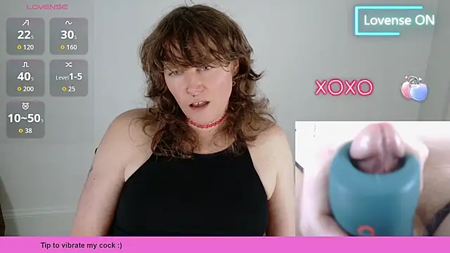 צ'אט XXX בשידור חי של tsellieryder