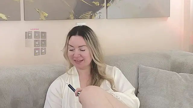 ElyaSoftn Live XXX chat