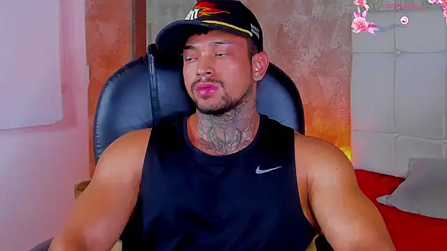 Stiven_collins' Live XXX Chat