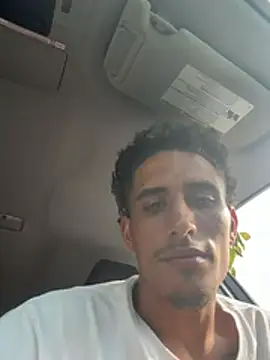 Cuban_4777 Show in webcam