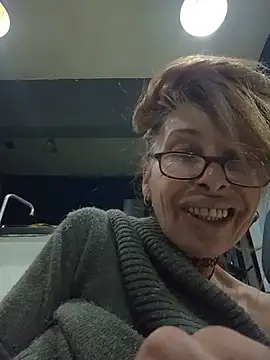 FrozenWaffle's Live XXX Chat