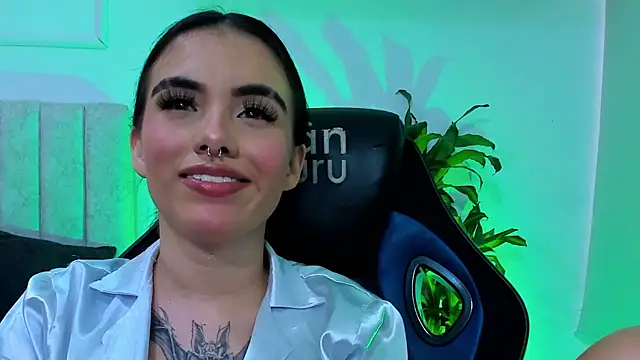 isabella_hvのライブXXXチャット