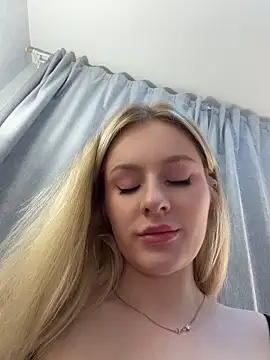 Czat XXX na żywo – CaseyCumFace