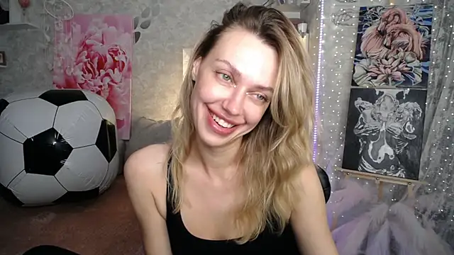 Czat XXX na żywo – NickyAdamidi