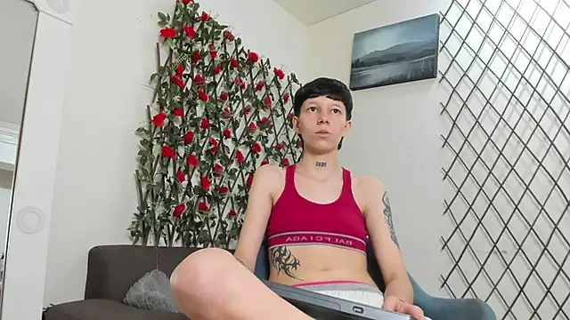 LiamBrown09n Live XXX chat