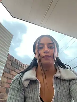 LilacNoirn Live XXX chat