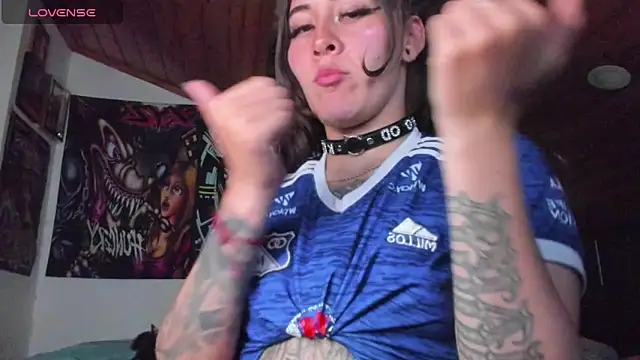 Darkness_jones_n Live XXX chat