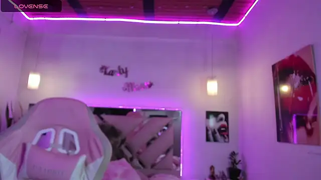 Karly_moonn Live XXX chat