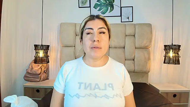 AdharaSmithh Live XXX-chat