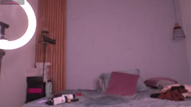 Chat XXX en directo de mia-reeves