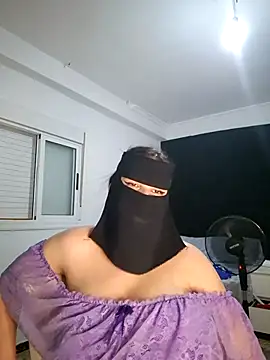 Big_as-big Adlı Modelin Canlı XXX Sohbeti